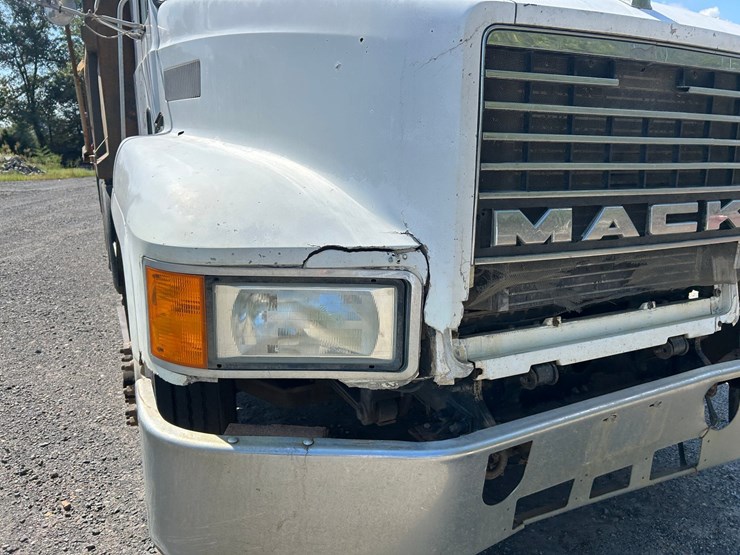 1994-mack-ch613-image-51