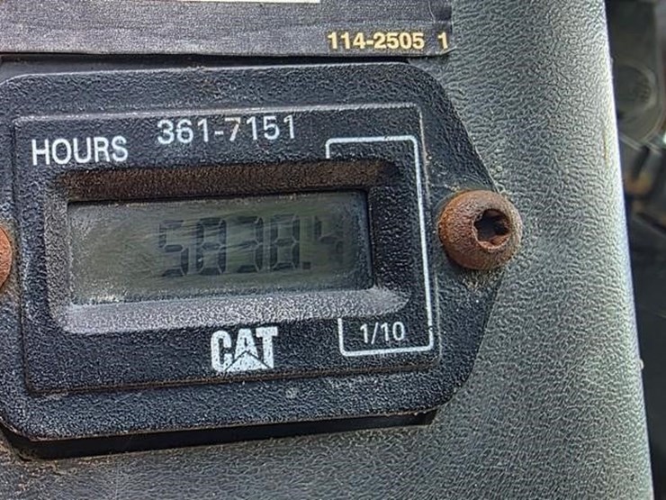 2012-caterpillar-259b3-image-54