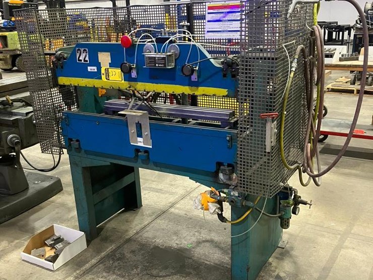 bantam-pneumatic-press-break,-60-psi-max.,-24-ton-max.,-1-3/4"-stroke-image-2