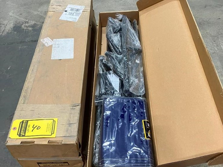 assorted-welding-curtains,-including-some-(new)-in-box-image-3