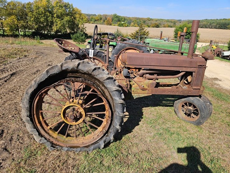 john-deere-model-b-image-6