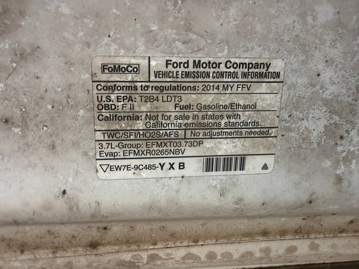 2014-ford-f150-xl-image-37