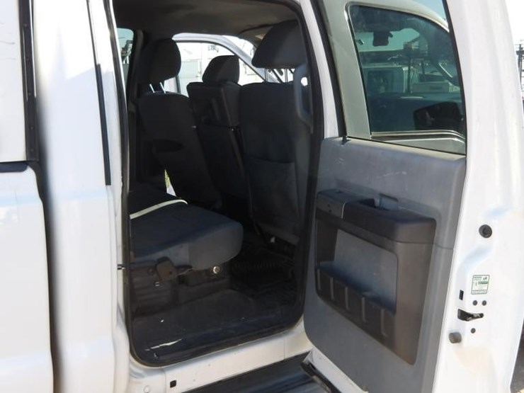 2011-ford-f350-image-14