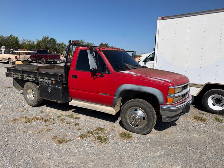 1994-chevrolet-k3500-image-1
