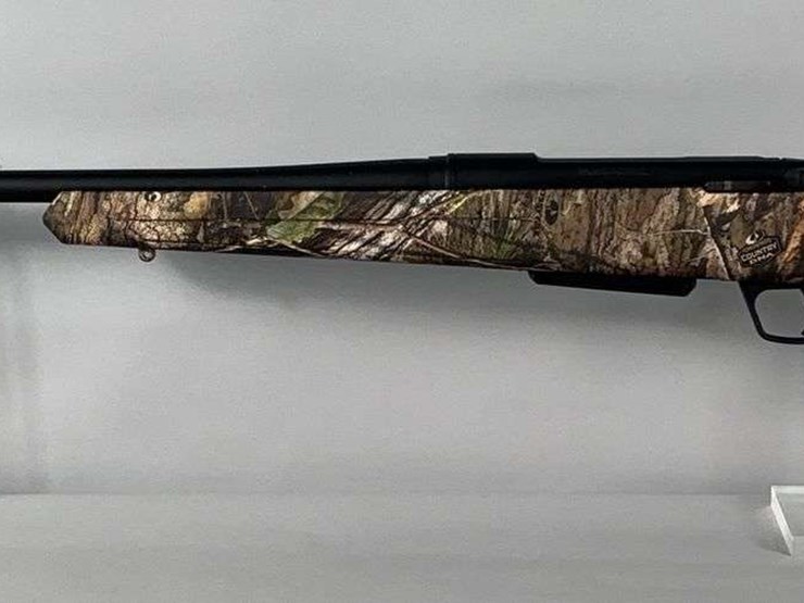browning-viana-portugal/-baco/-winchester-xpr-.338-win-mag-bolt-action-rifle-sn#-pt12849yw357,-manual,-in-original-box-image-2