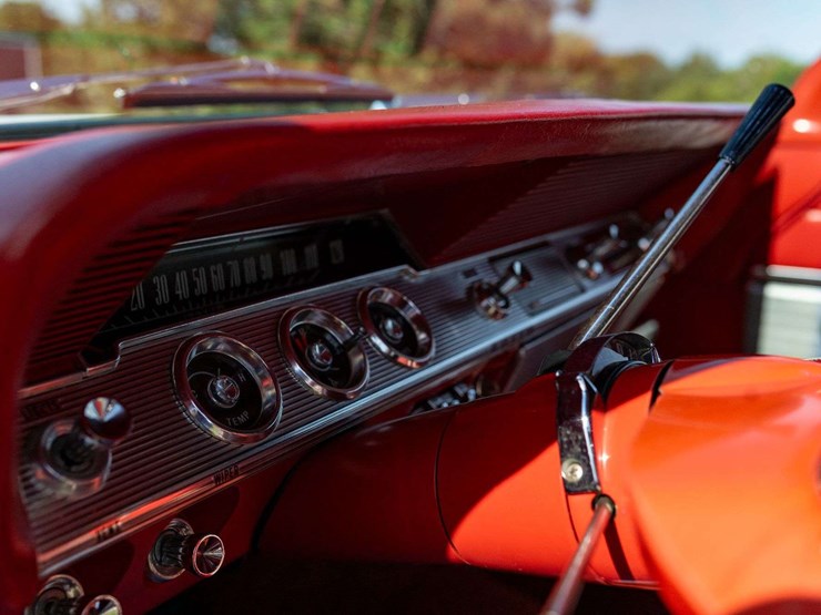 1961-chevrolet-impala-convertible-unrestored-original-image-57