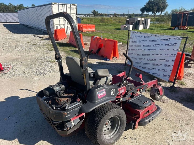 toro-z-master-5000-series-60in-zero-turn-commercial-mower-image-3