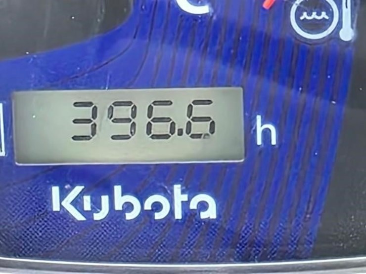 2025-kubota-ssv75-image-56
