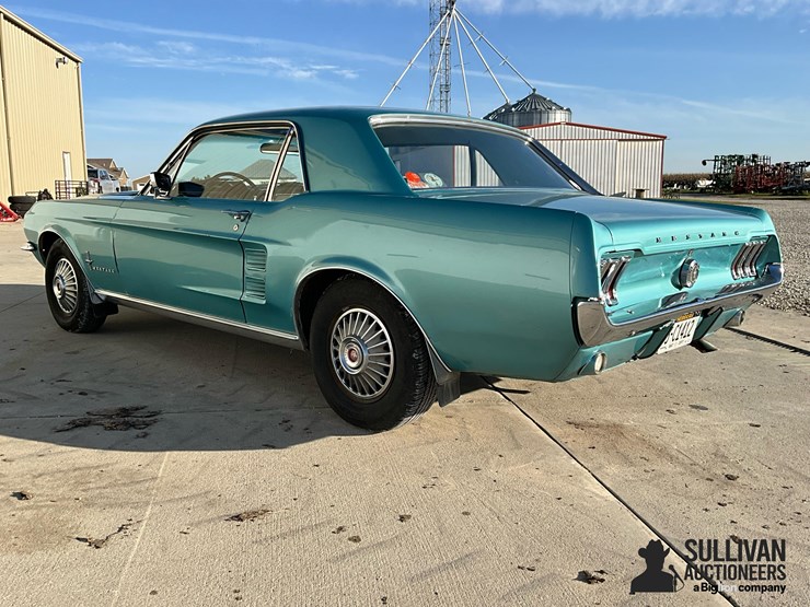 1967-ford-mustang-2-door-coupe-image-7