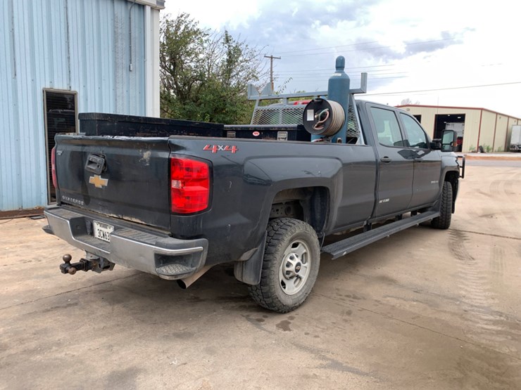 2019-chevrolet-silverado-2500hd-image-4