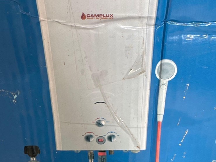new-camplux-co-tankless-water-heater-model-bw422-image-3