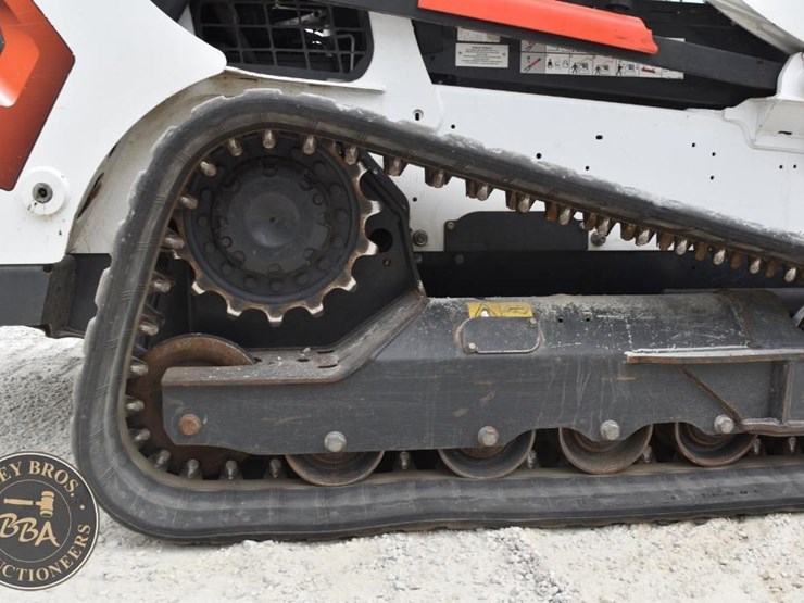 2025-bobcat-t650-image-28