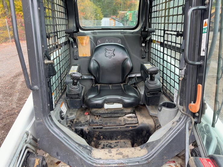 2020-bobcat-t450-image-19