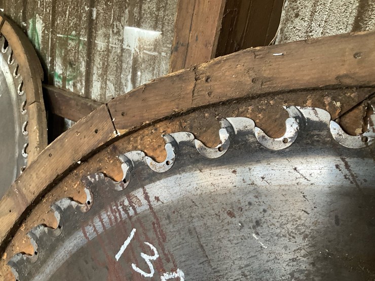 #130-•-simonds-56”-inserted-tooth-circular-saw-blade-image-2