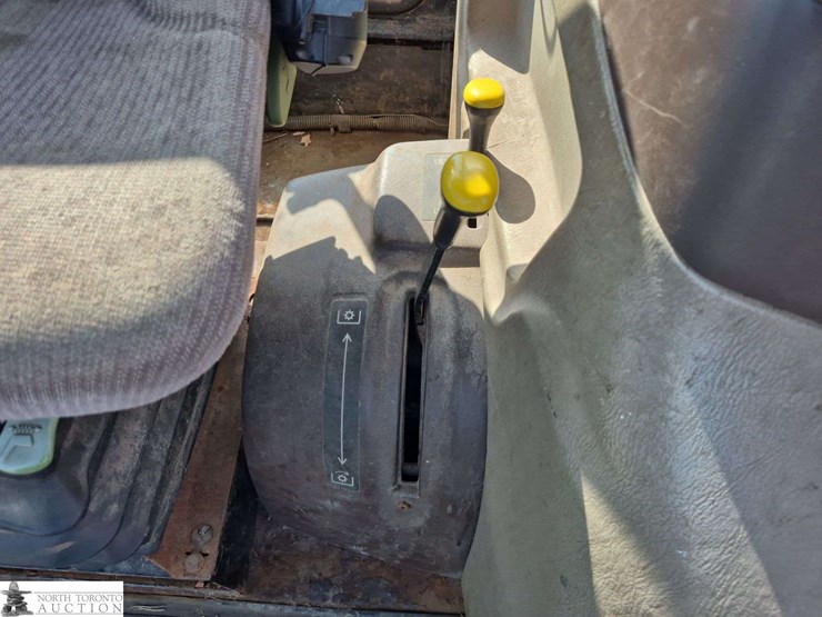 2008-john-deere-5325-image-14
