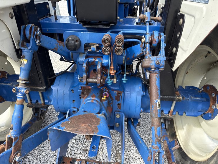 farmtrac-665-image-6