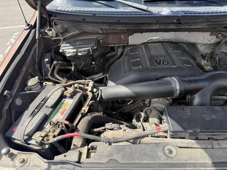 2011-ford-f150-lariat-image-18