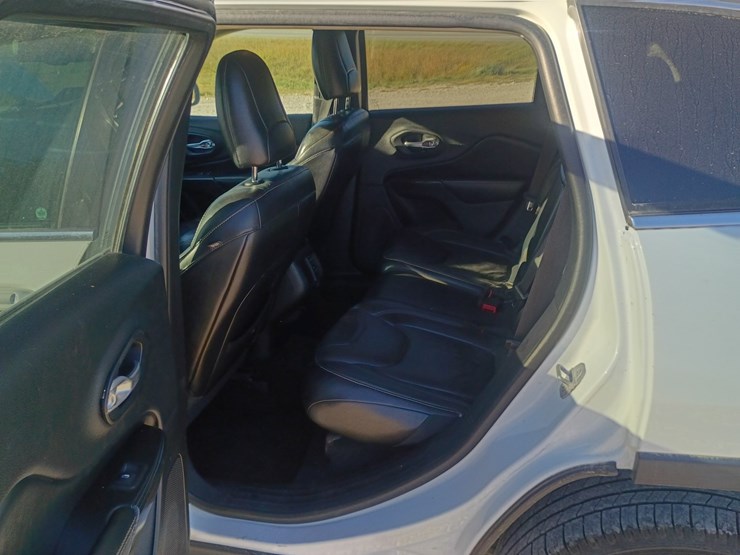 2014-jeep-cherokee-image-55