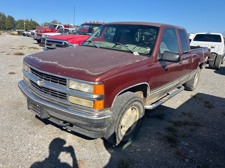 1998-chevrolet-k1500-image-1