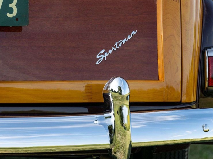 1947-ford-super-deluxe-sportsman-image-72
