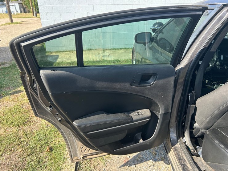 #10592-•-*inop-2016-dodge-charger-sedan-2c3cdxat1gh229008-inv#10592-image-43