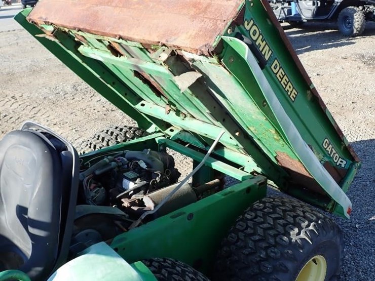 2004-john-deere-gator-image-12