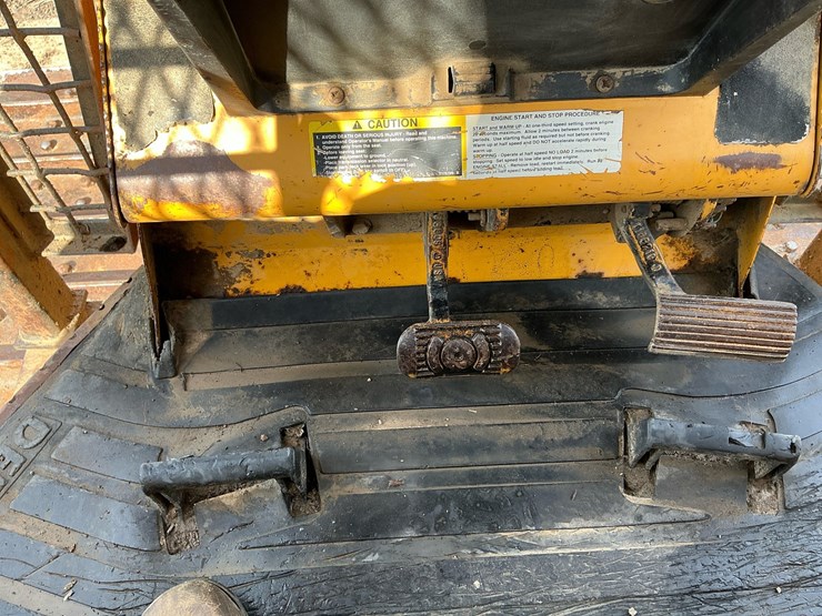 deere-650h-image-16