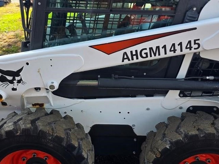 2018-bobcat-s550-image-27