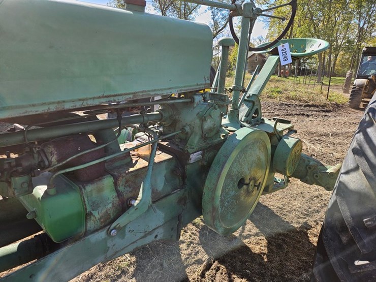 john-deere-model-a-image-13
