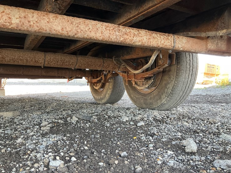 2009-axle-dump-trailer-image-22