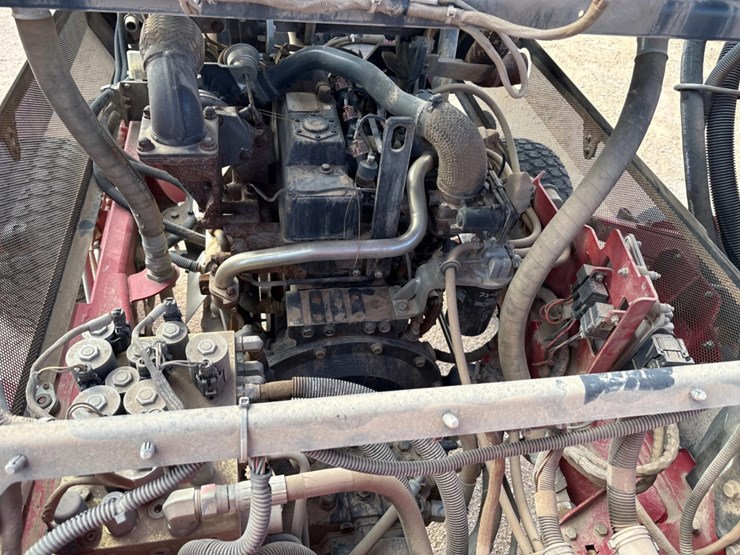 toro-groundsmaster-5900-image-11
