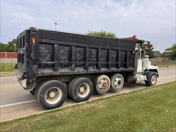 1998-mack-rd600-image-8