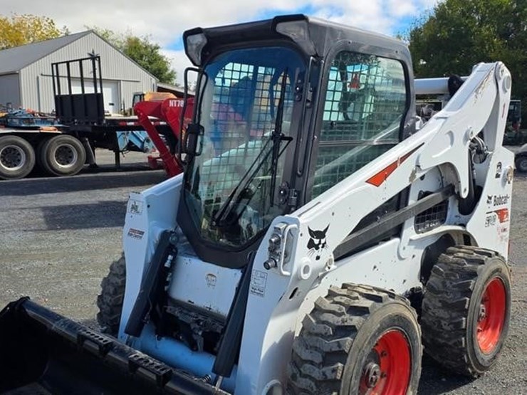2023-bobcat-s740-image-33