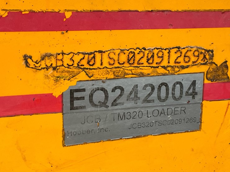2013-jcb-tm320-image-9