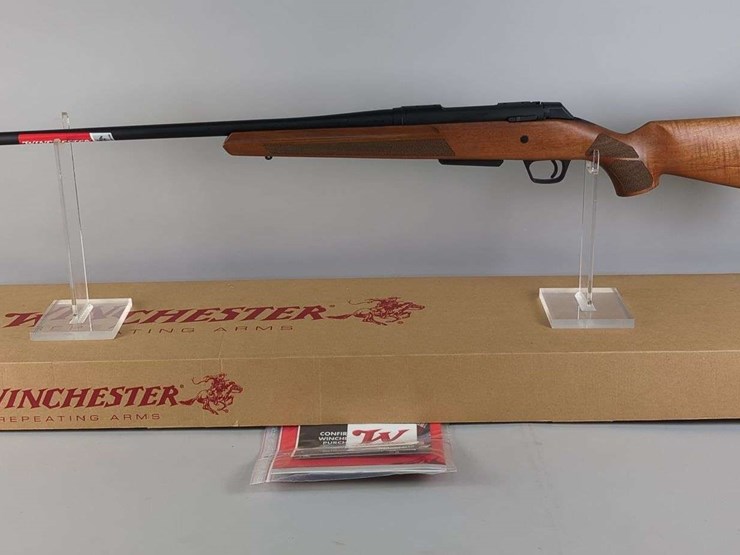 browning-viana-portugal/-baco/-winchester-xpr-.308-win-bolt-action-rifle-sn#-pt05958yv357,-manual,-in-original-box-image-1
