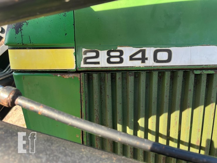 1977-john-deere-2840-image-5
