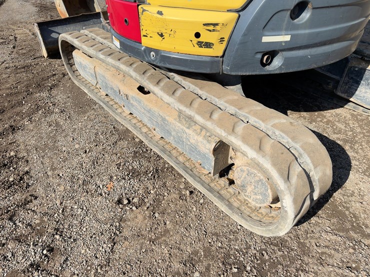 2019-yanmar-vio50-6a-image-22