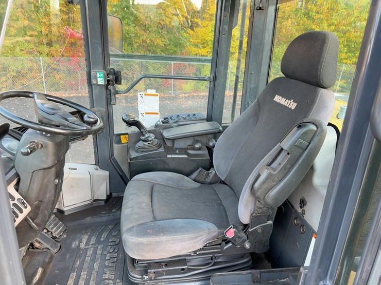 2018-komatsu-wa270-8-image-23
