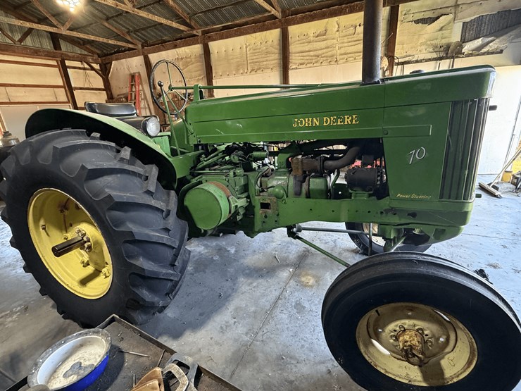 1956-john-deere-70-image-1
