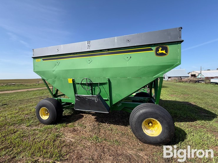 john-deere-650-image-9