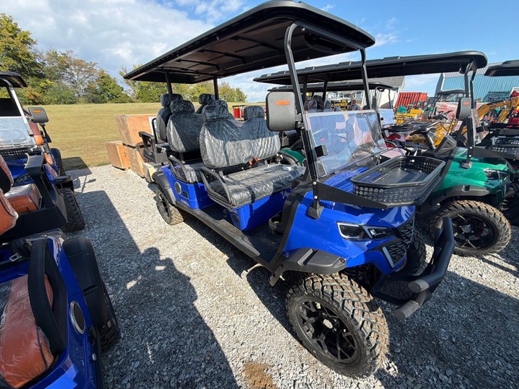 #651-•-future-6-seater-electric-off-road-golf-cart-image-2