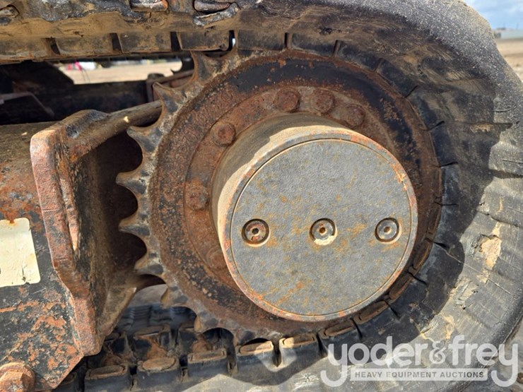 2010-caterpillar-303c-cr-image-13