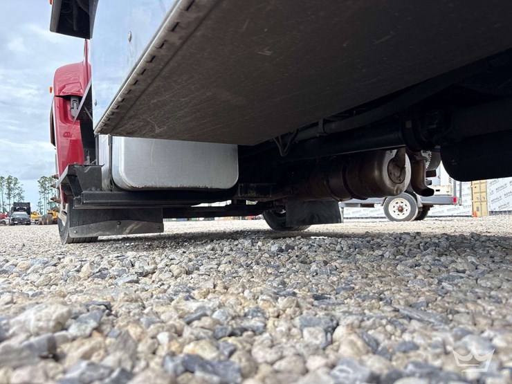 2014-hino-268-truck-s/a-roll-back-truck-image-23