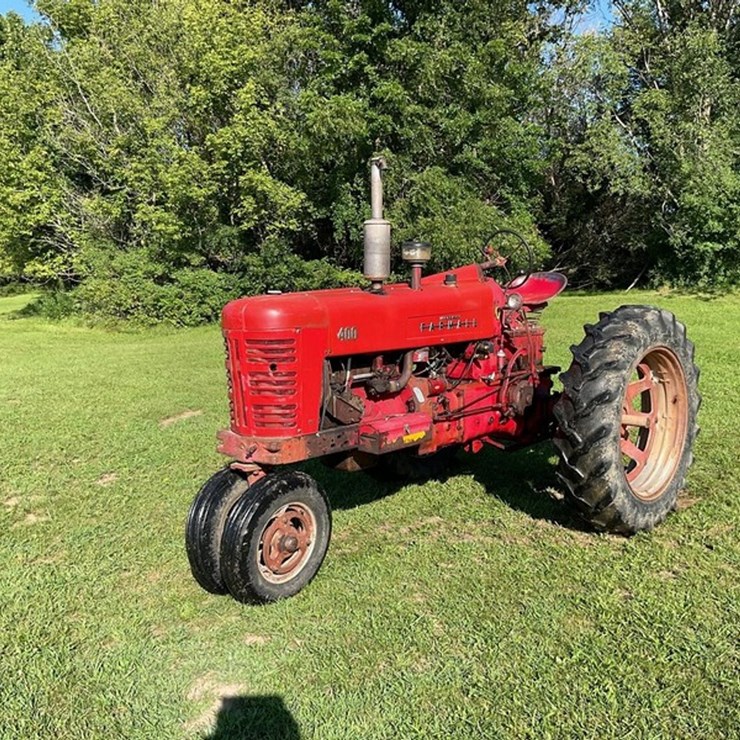 1955 INTERNATIONAL 400