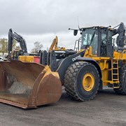 2024 DEERE 844 P-TIER