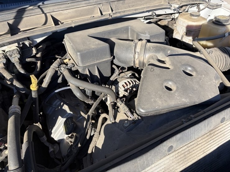 2011-ford-f350-image-11