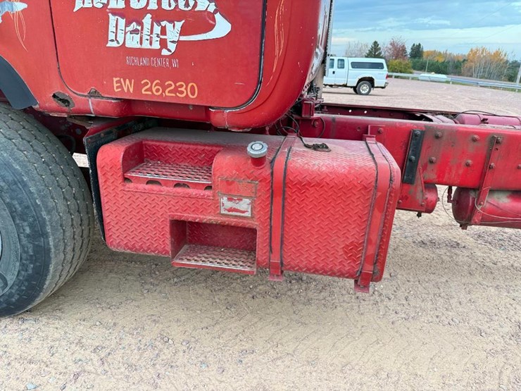 mack-dm690s-image-44