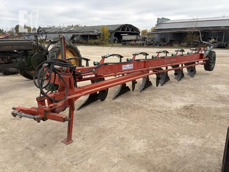 kverneland-100-8-image-1