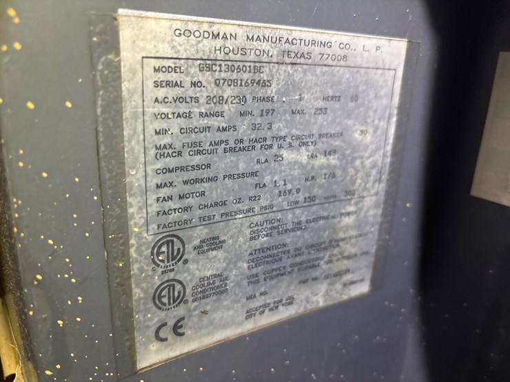 #173-•-goodman-gsc130601bc-outdoor-air-conditioning-condenser-unit-image-3