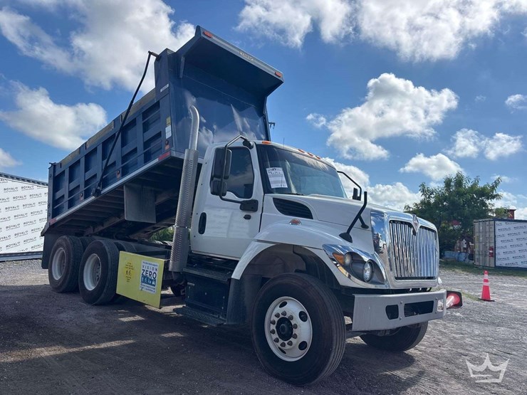 2019-international-hv507-t/a-dump-truck-image-2